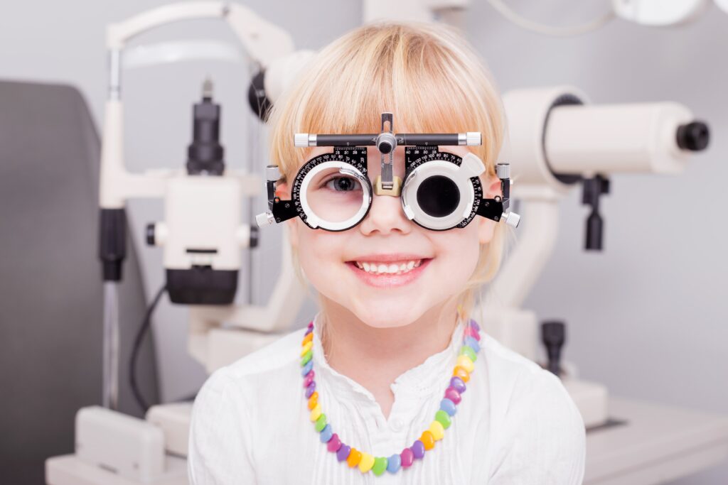 eye test girl trial frame